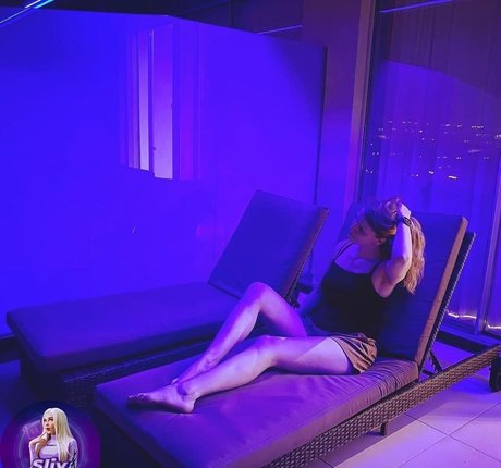 Sintica sexy pornstar galleries