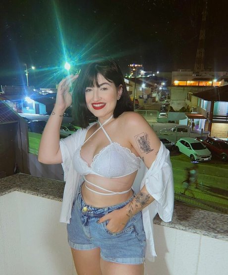 Bella Sant adult star archive