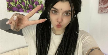 Anna Werty erotic actress pics