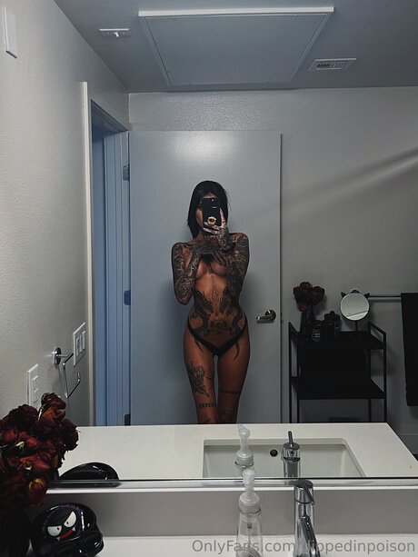 Dippedinpoison xxx actress photo