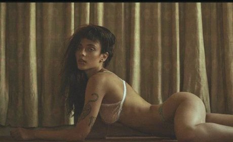 Greta Cozzolino model free img