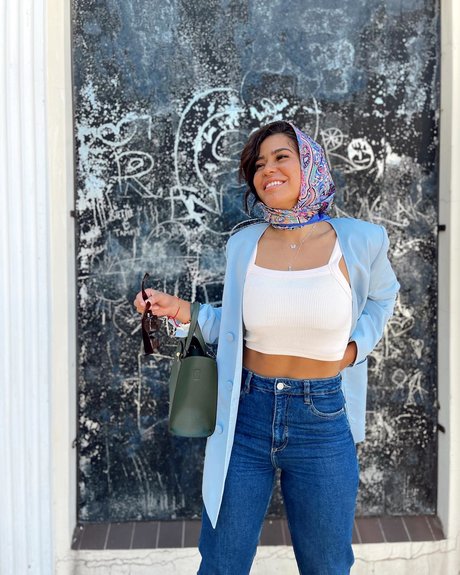 Nadia Jaftha xxx model pictures