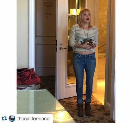 Brea Grant perfect star pics