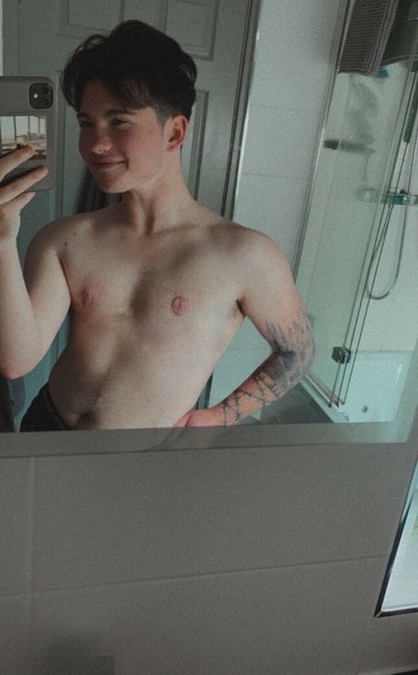 Eric Wakeham nude pornstar image