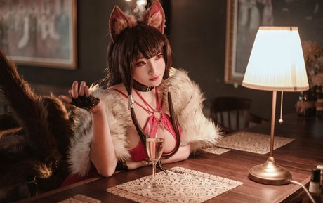 Aza Miyuko model pornographic photos