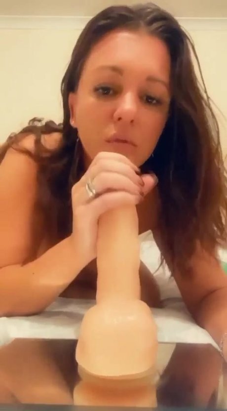 Sarah meaden hd model pictures