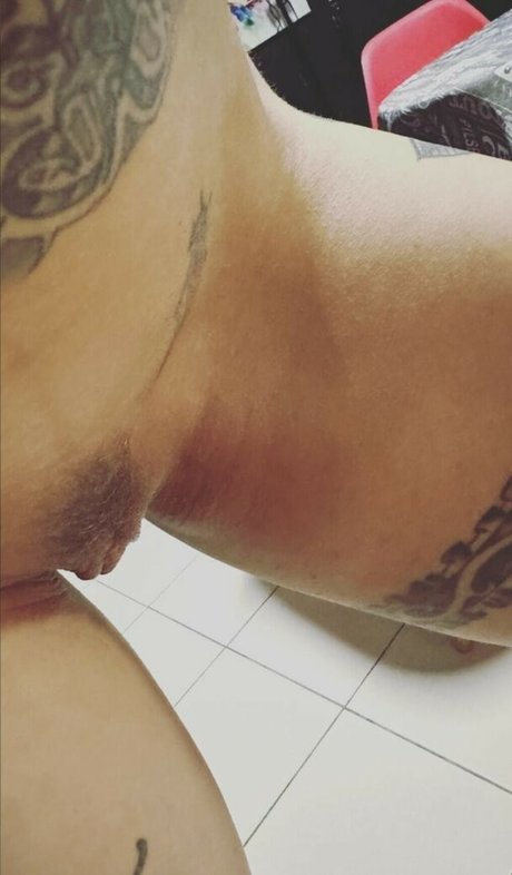 Ruiva Braba pornstar nude archive