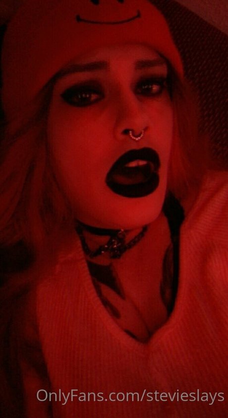 stevieslays free star archive