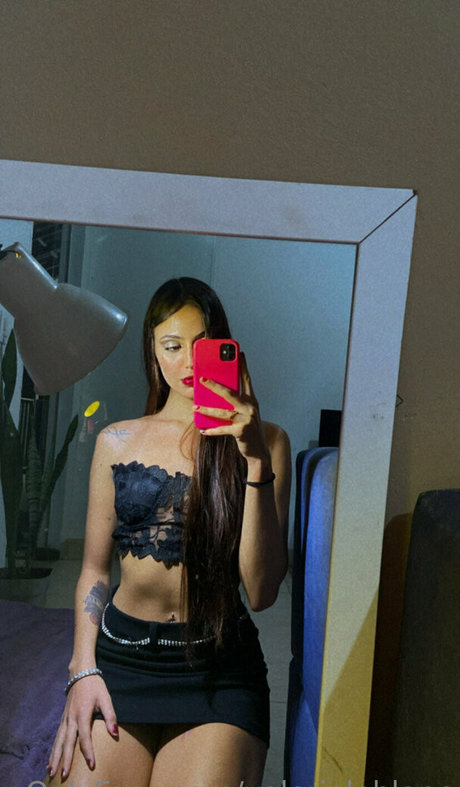 valerieleblanc model high quality pictures