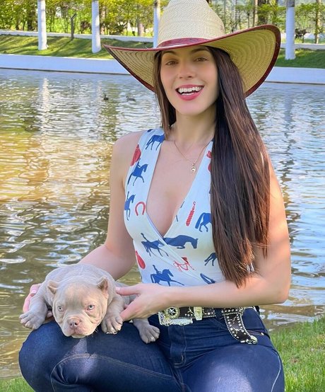 Geandra Bazzanella star xxx picture