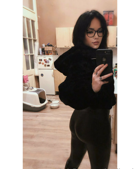 kicsilanyka star high quality pic