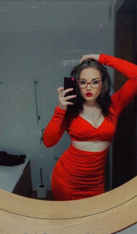 kicsilanyka model perfect archive