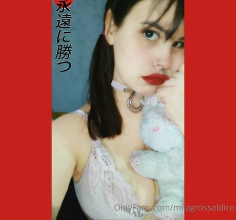 miaysa222 model nude photos