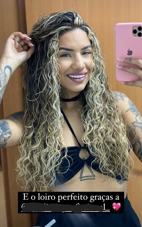 Muito Linda porn model galleries