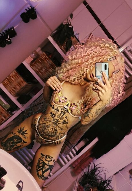 luu nighthawk nude star gallery