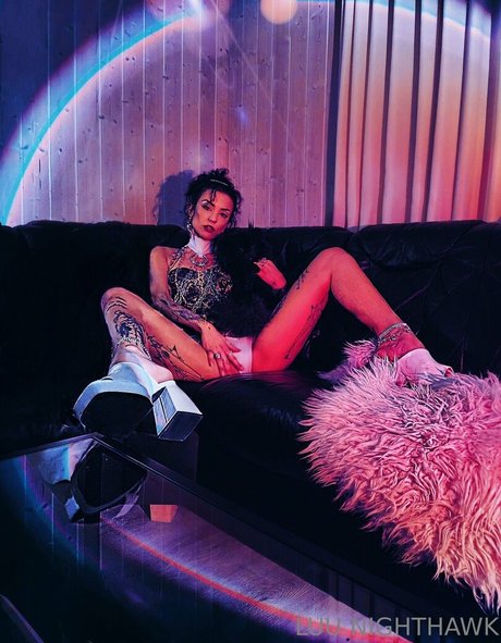 luu nighthawk hot actress photo