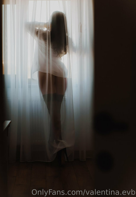 valentina evb model high quality pics