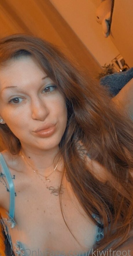 Kiwifroot pornstar nudes image