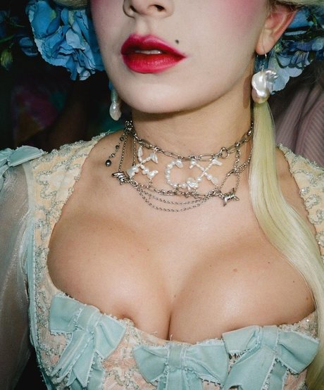 Charli XCX pornstar perfect photos