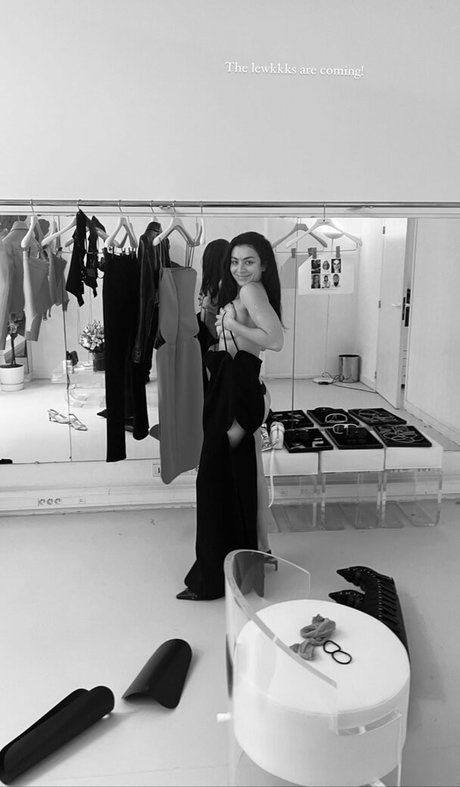 Charli XCX best model image