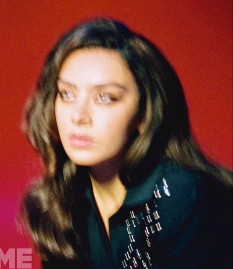 Charli XCX model top photo