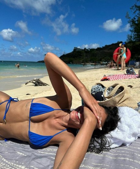 Bruna Marquezine perfect star pictures