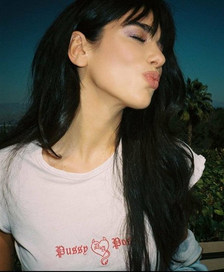 milf fake tits onlyfans pornographic pic