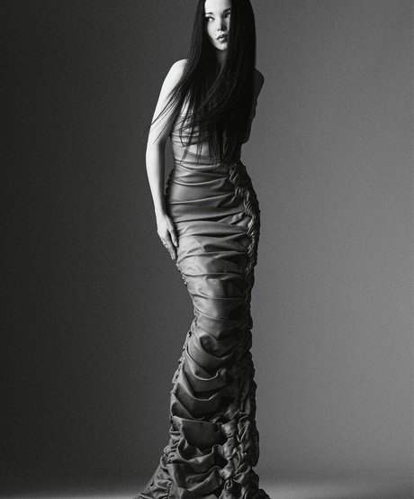 Dove Cameron pornstar nudes gallery