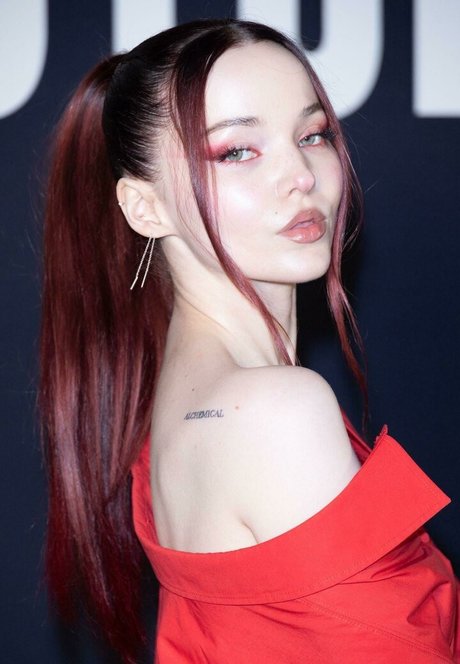 Dove Cameron pornstar erotic pics