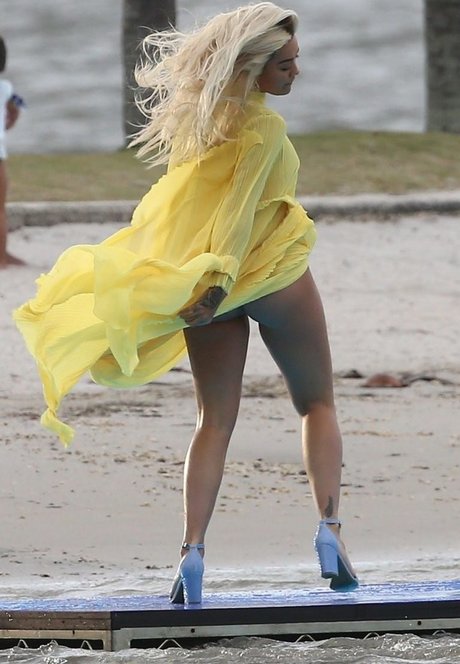 Rita Ora model nice archive