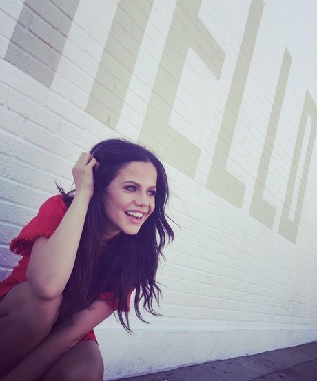 Tammin Sursok pornographic star picture