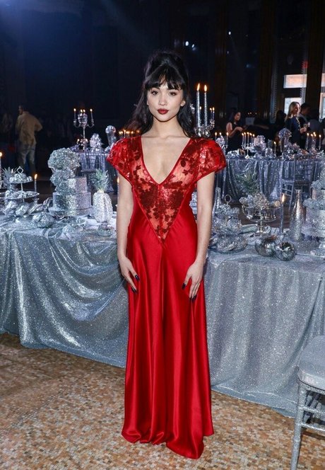 Rowan Blanchard porn actress gallery