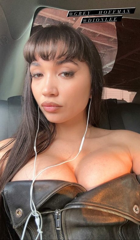 Rowan Blanchard top model gallery