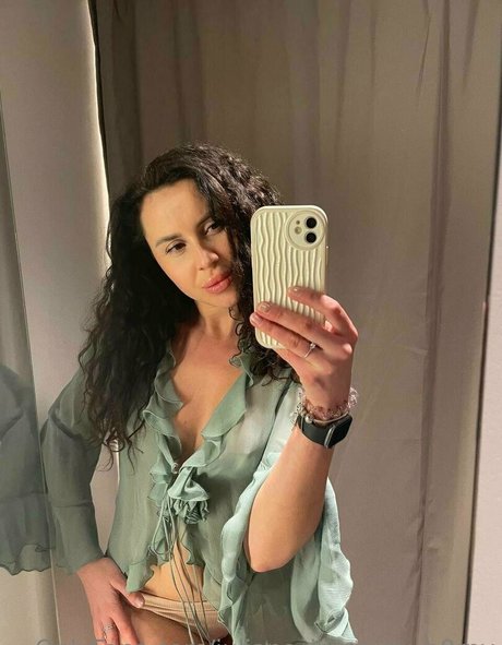 juliana insanely h0rny star exclusive pic