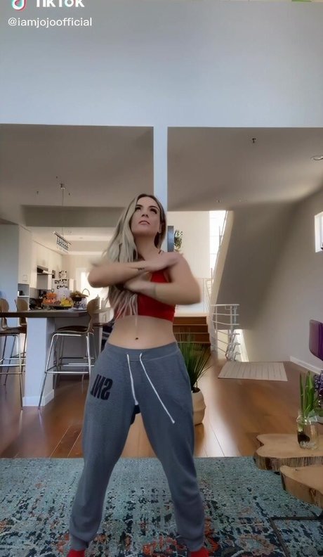 Joanna Jojo Levesque free pornstar photo