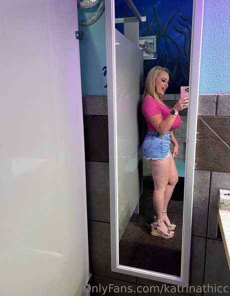 katrinathicc xxx pornstar images