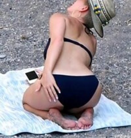 Katy Perry erotic actress archive