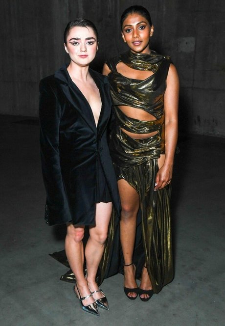 Maisie Williams pretty actress archive