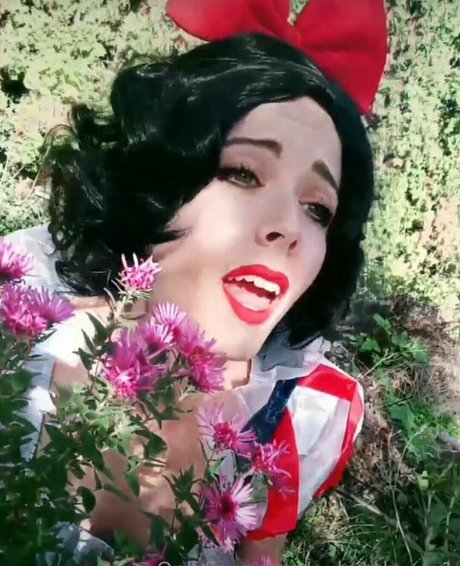 nukutabu nr1 top actress pic