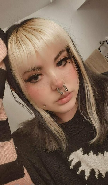 saveniarose star porn galleries