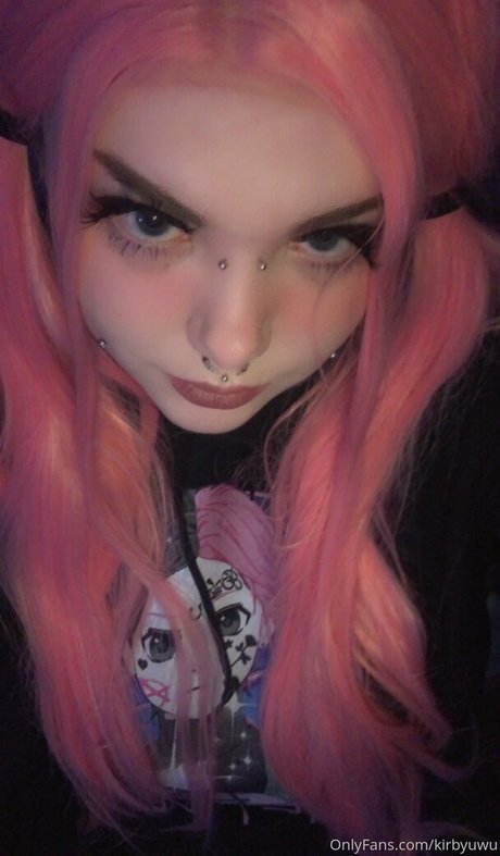 saveniarose pornographic star img