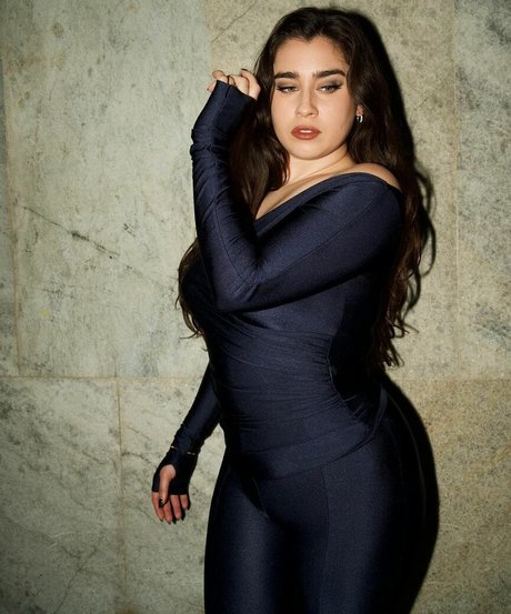 Lauren Jauregui pornographic model pics