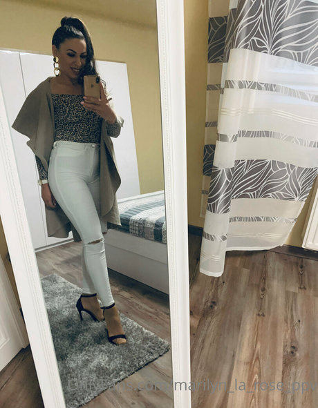 lesbian anal strapon onlyfans art xxx pictures