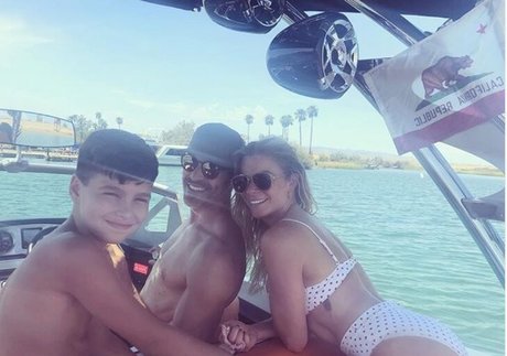 Leann Rimes model naked picture