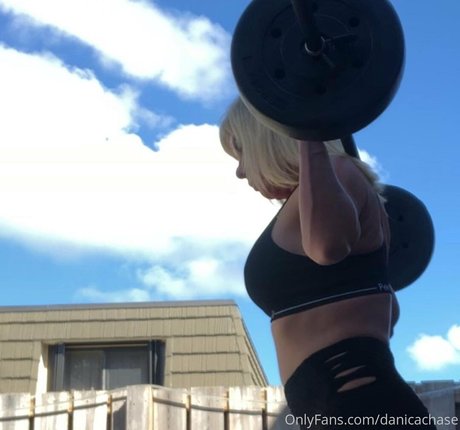 danicachase model exclusive img