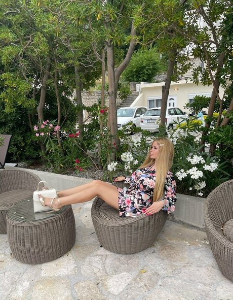 miss dawn99 star nice photos