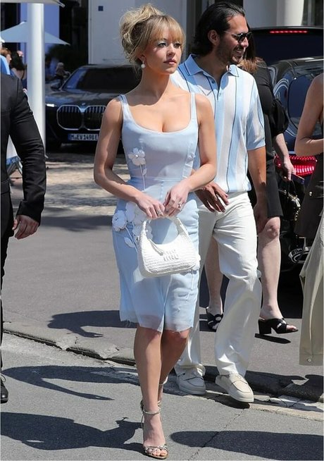 Sydney Sweeney hot model photo