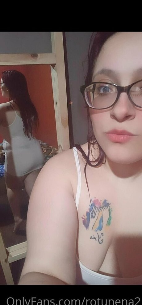 rotunena2 adult model img