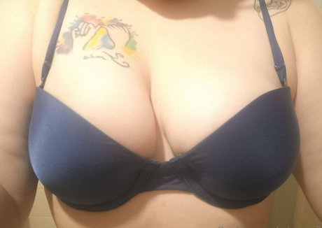 rotunena2 pornstar pretty pics