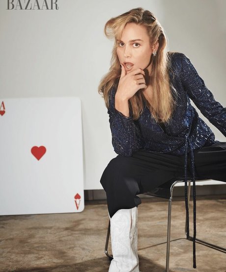 Brie Larson sex actress galleries